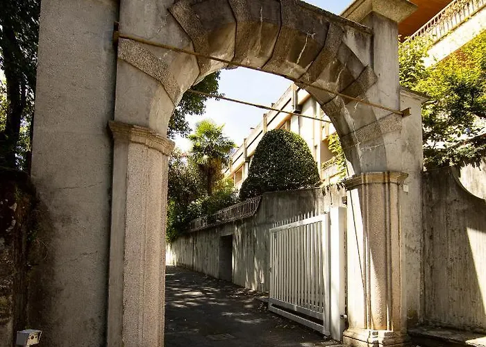 Relax Tra E Parco Lesa